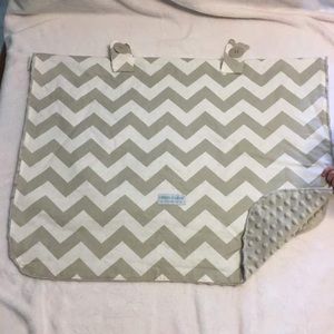 Canopy couture car seat cover